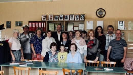 Bibliokuģi Leišmalītē sveicina ar kartupeļiem