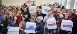 Taps Latvijas jauniešu netiķete – uzvedības vadlīnijas internetā