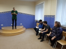 Ainažu bibliotēkā čakli rosās skolēni
