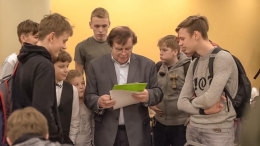 Dambretes cilvēki. KĀRLIS OZOLS.