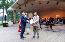 „100 darbi Latvijai” balvu iegūst Raitis Damsons