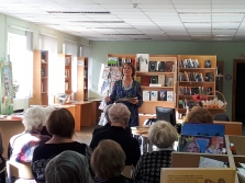Ainažu bibliotēkā viesojās Akvelīna Līvmane