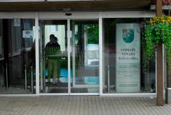 Iedzīvotāju ievērībai - Limbažu novada pašvaldība darbu turpinās drošajā režīmā!