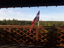 Valsts svētku nedēļā skatu torņos visos novados plīvo Latvijas karogi